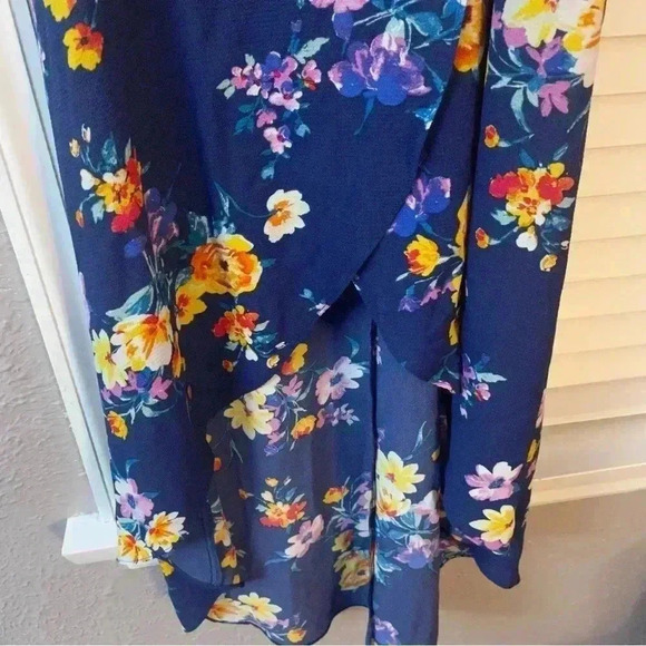 By&By Hi-Low Dress Size 5 floral print blue multi colored dress - Picture 3 of 5
